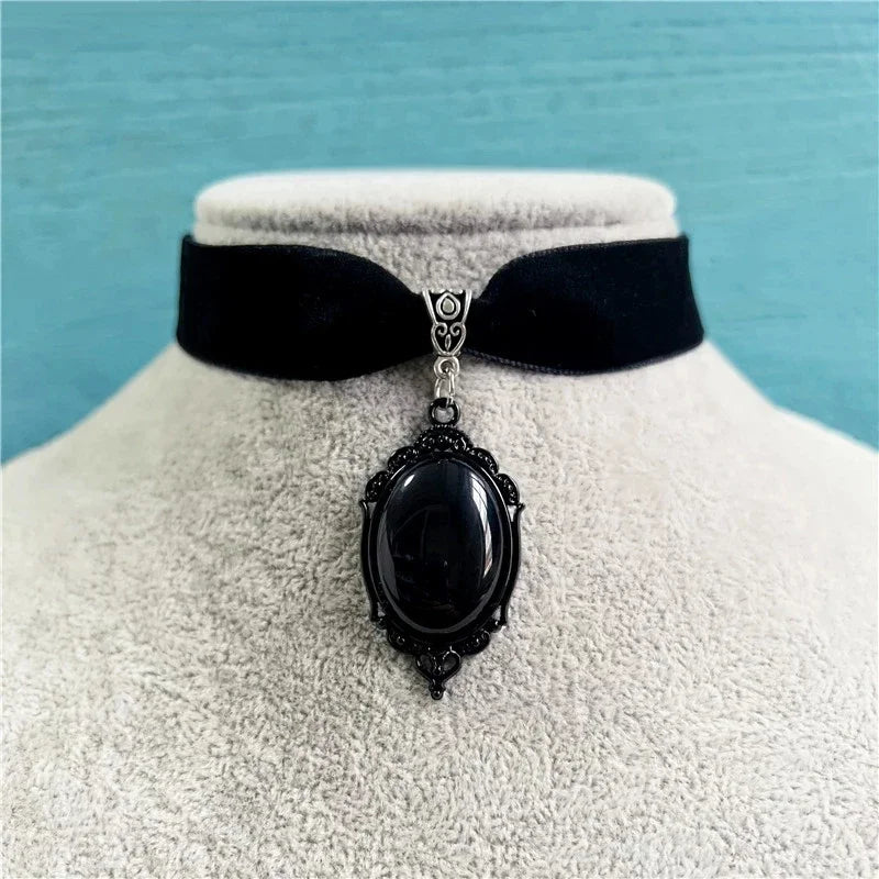 Choker Camafeo Gótico Vampiro Velvet