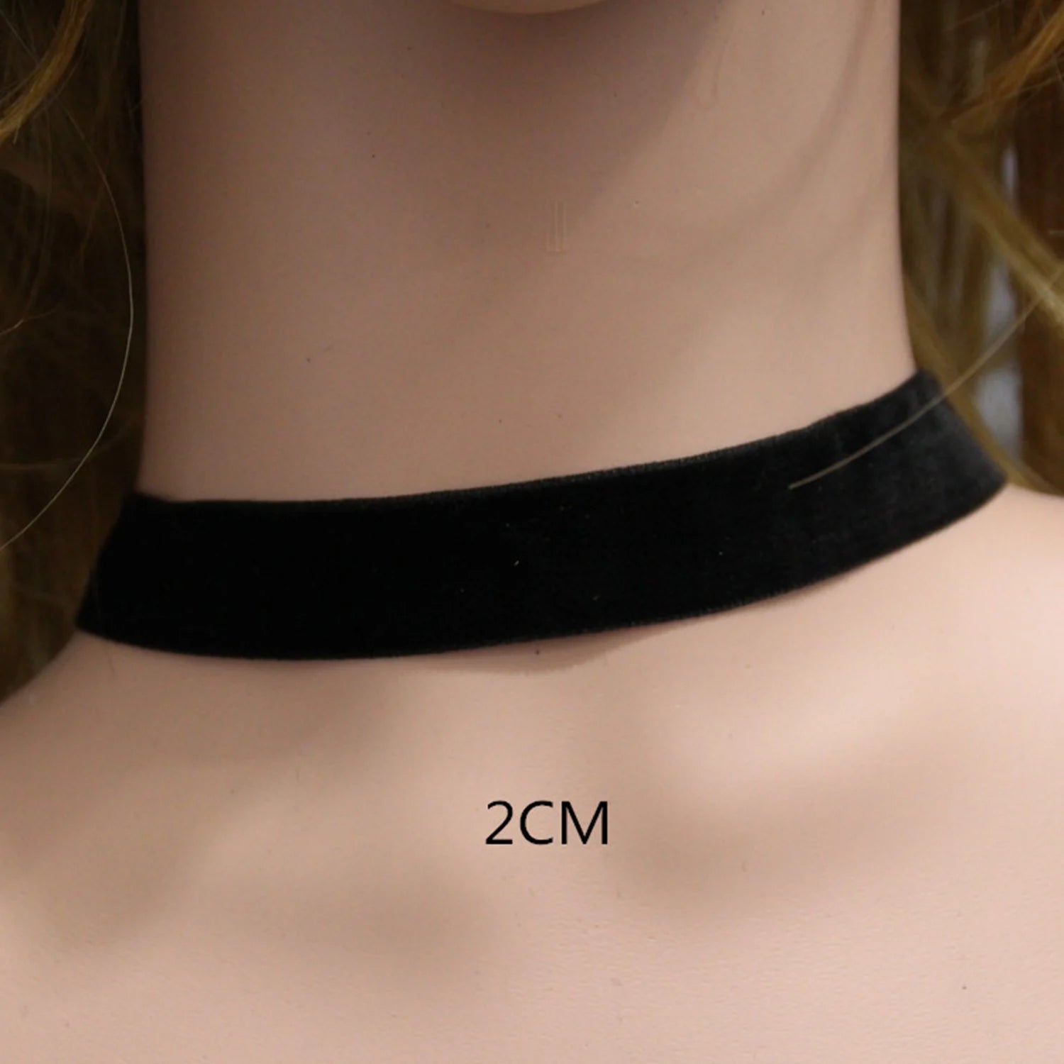 Choker de Terciopelo Negro Gótico Vintage