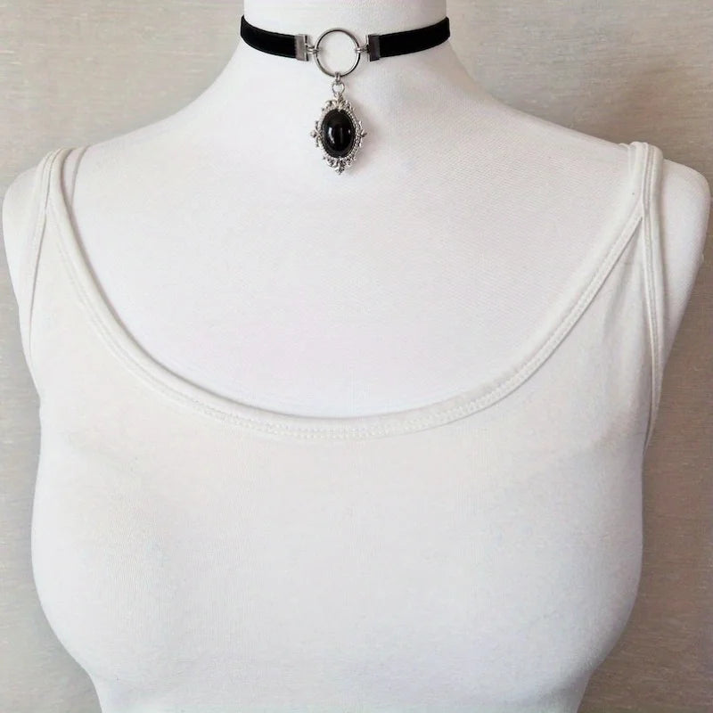 Choker Camafeo Gótico Vampiro Velvet