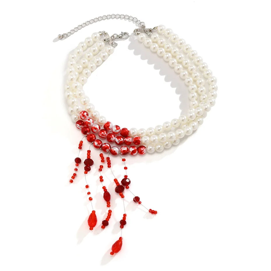 Collar Gótico de Perlas y Sangre Multicapa