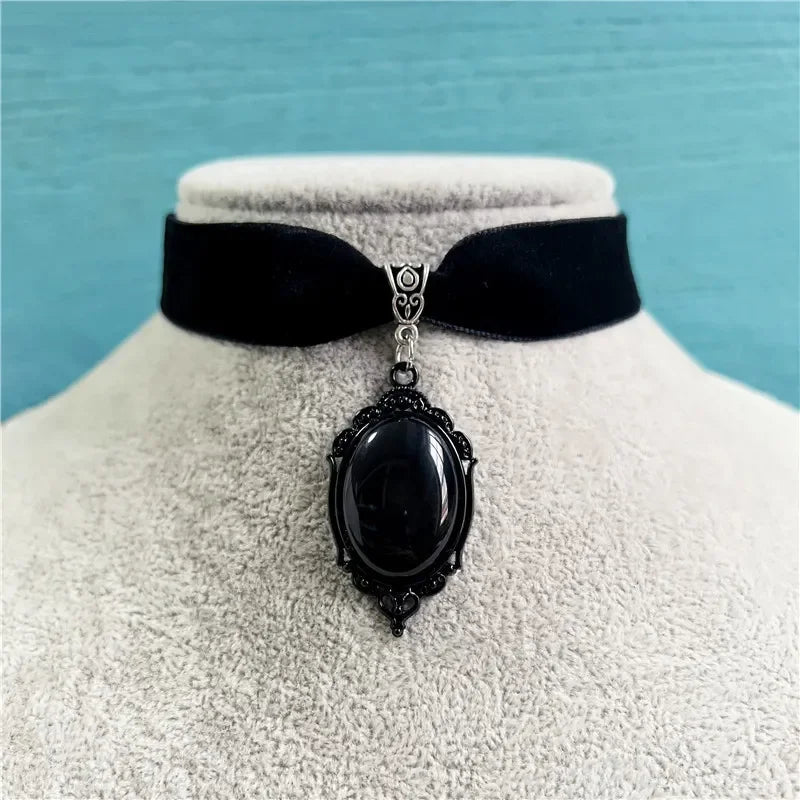 Choker Camafeo Gótico Vampiro Velvet
