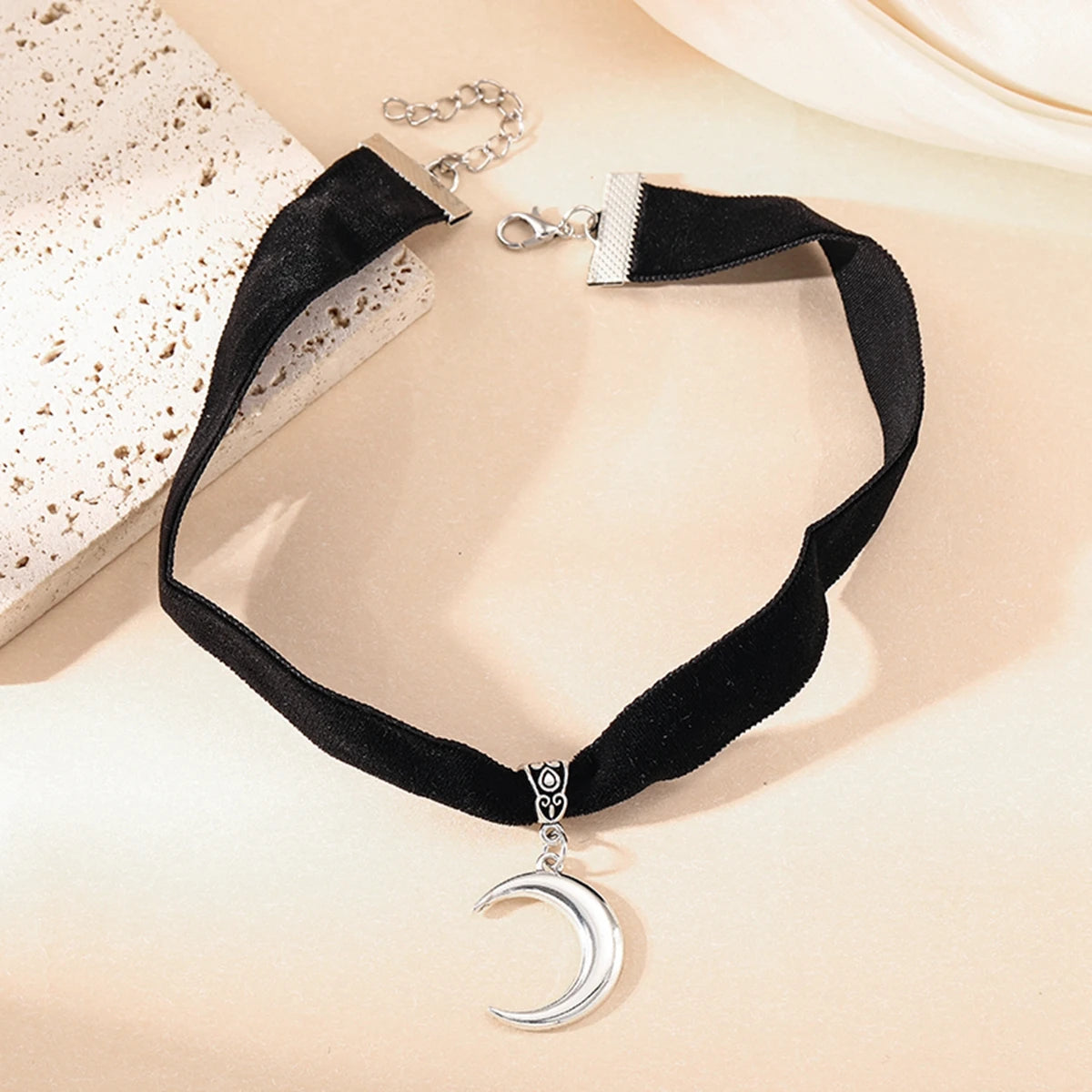 Choker Camafeo Gótico Vampiro Velvet