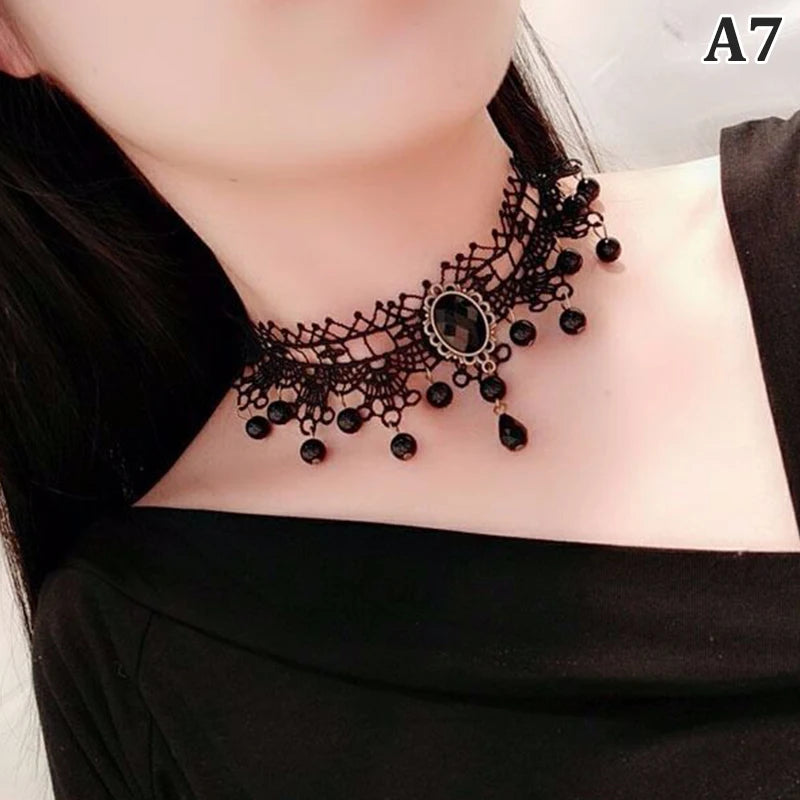 Choker Gótico de Encaje Negro con Cristal – Gargantilla Victoriana Steampunk