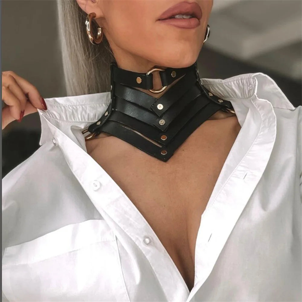 Choker Punk de Cuero con Remaches Goth