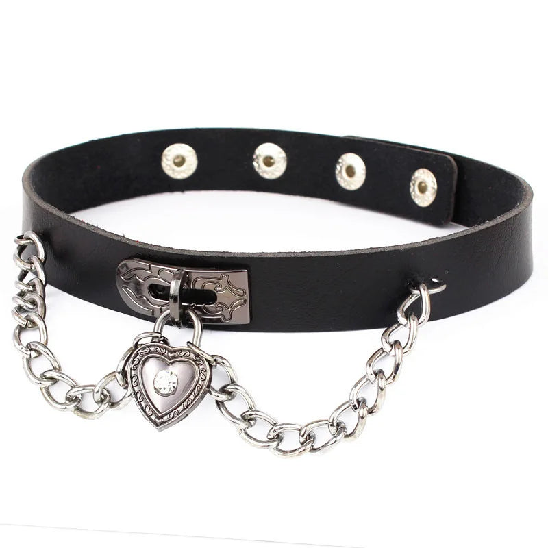 Choker de Cuero PU con Candado de Corazón y Llave – Gargantilla Punk Gothic