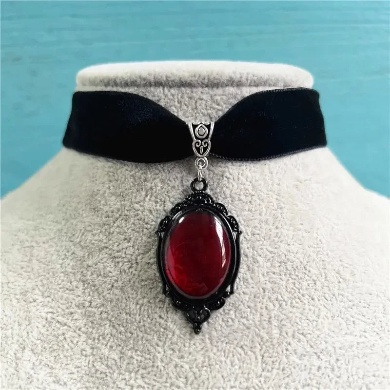 Choker Camafeo Gótico Vampiro Velvet