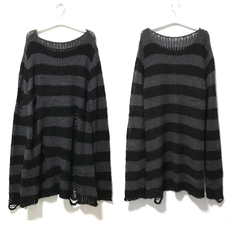 Sweater Gótico Deshilachado Midnight
