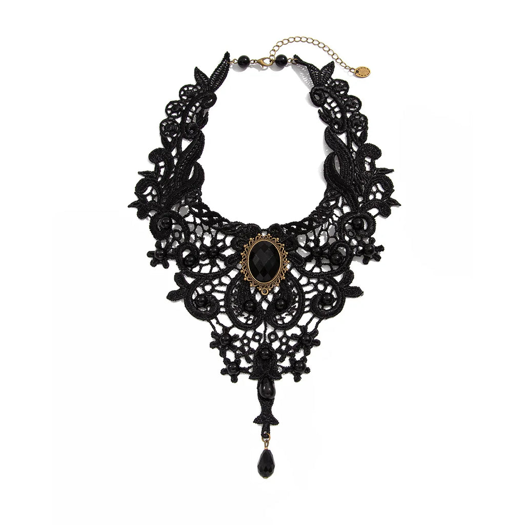Choker Gótico de Encaje Negro y Gema